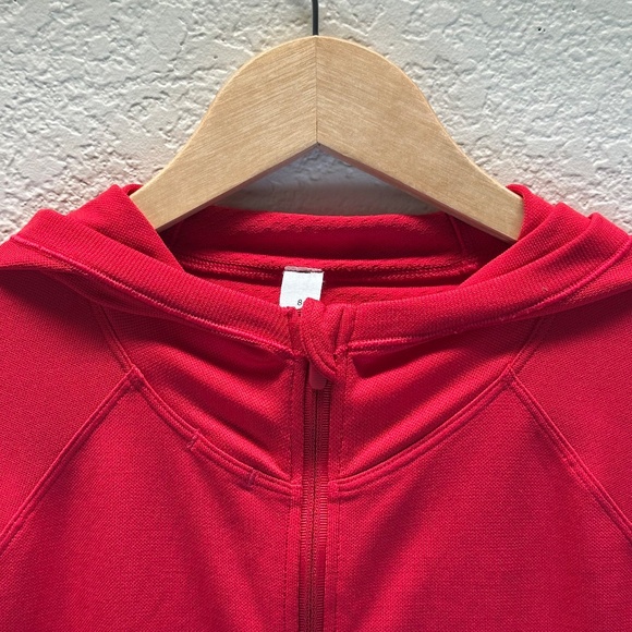 Lululemon Ventilate Hooded Jacket Womens Size 8 Flamenco Red Training Gym Sports - Picture 8 of 16